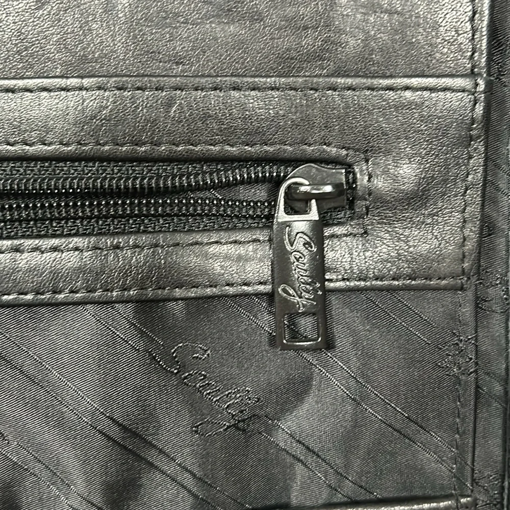 Scully Leather Black Briefcase vintage gently used condition
